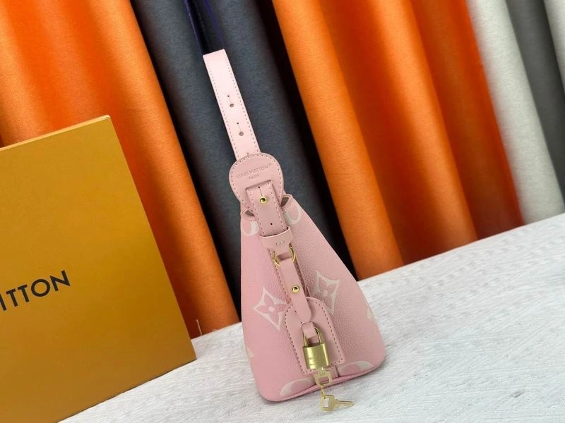 Trendy Louis Vuitton Bucket Bags 80473