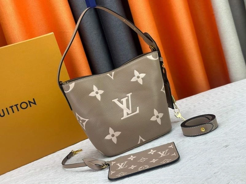 Louis Vuitton Bucket Bags Lightweight 80517