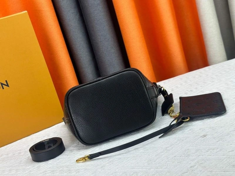 Louis Vuitton Bucket Bags ComfortFit 80491