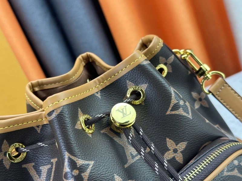Louis Vuitton Bucket Bags Packable 80471