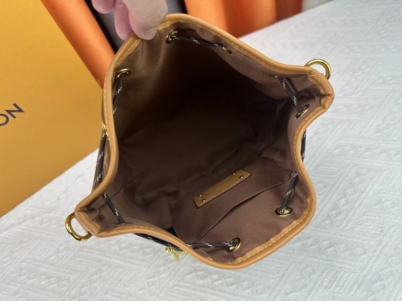 Louis Vuitton Bucket Bags Packable 80471
