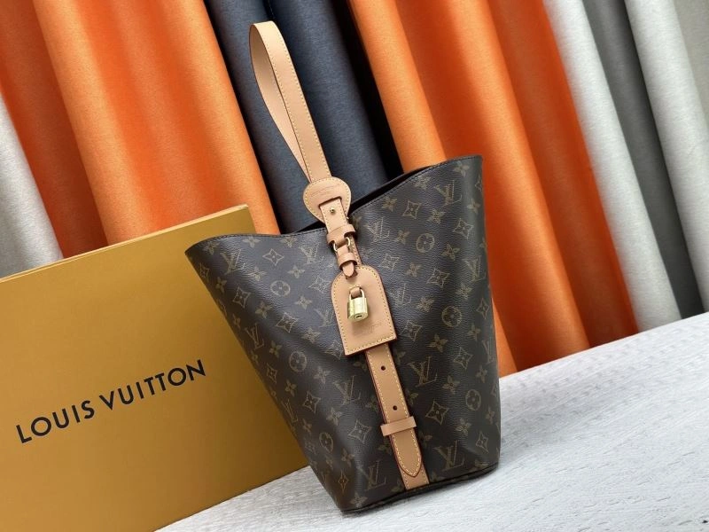 FashionForward Louis Vuitton Bucket Bags 80453