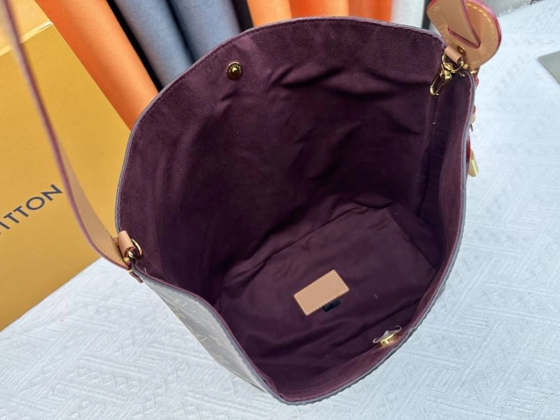 FashionForward Louis Vuitton Bucket Bags 80453