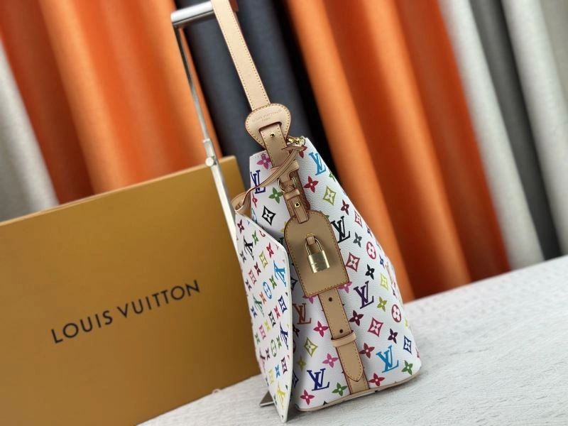 Comfortable Louis Vuitton Bucket Bags 80495