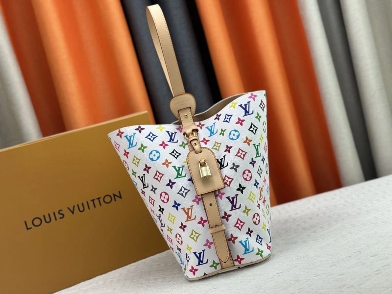 Comfortable Louis Vuitton Bucket Bags 80495