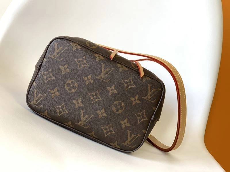 BestValue Louis Vuitton Bucket Bags 94406