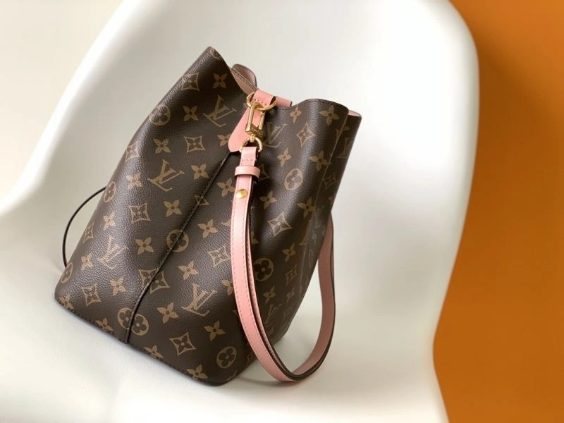 Louis Vuitton Bucket Bags EyeCatching 94453