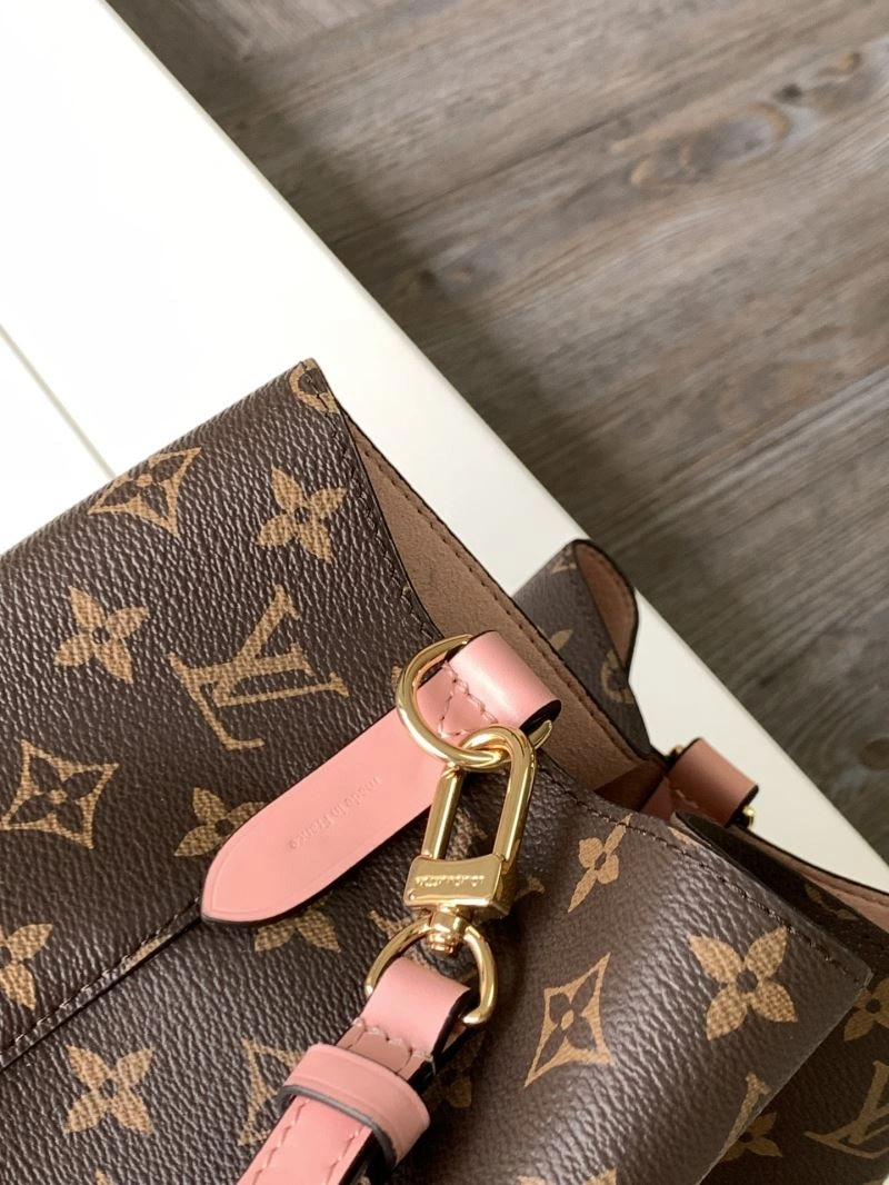 Louis Vuitton Bucket Bags EyeCatching 94453