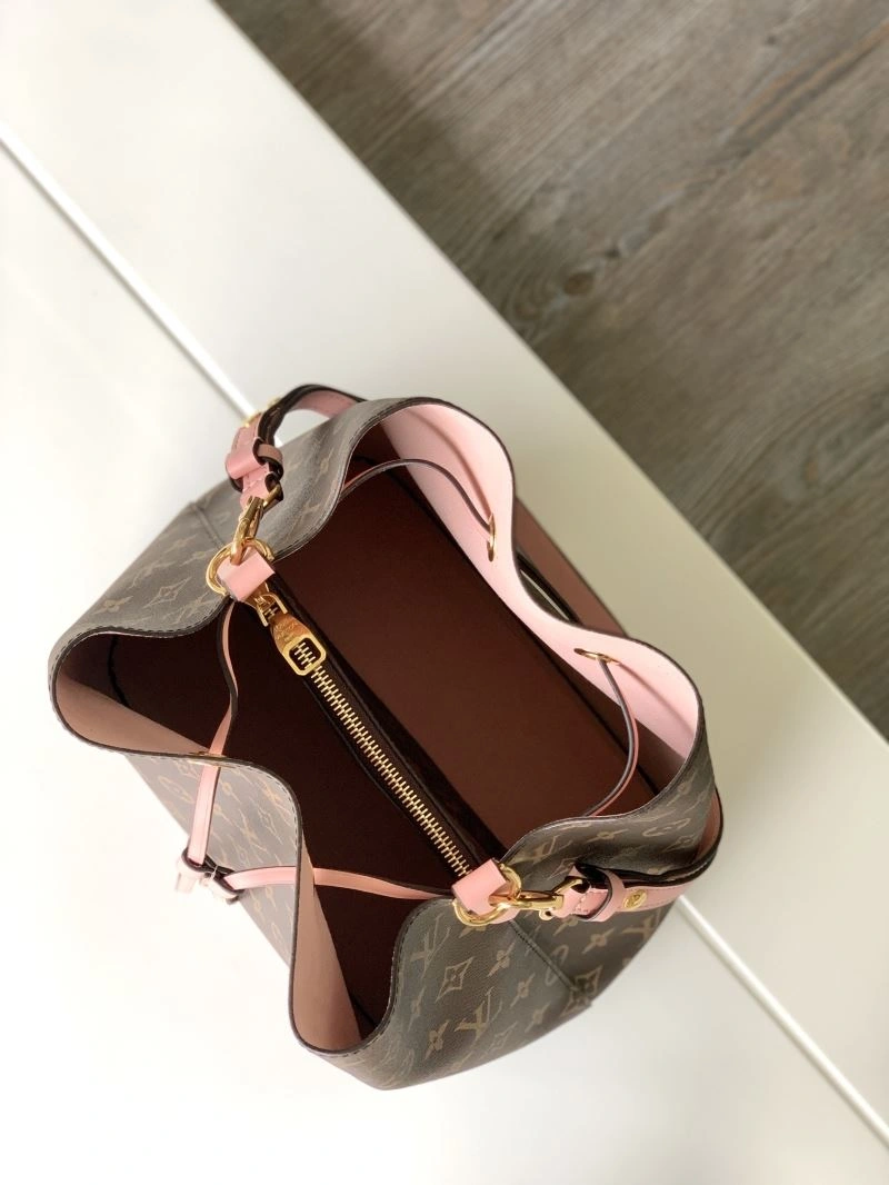 Louis Vuitton Bucket Bags EyeCatching 94453
