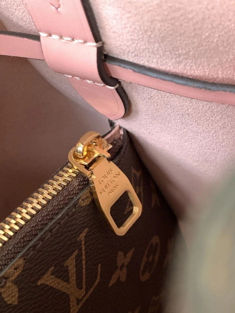 Louis Vuitton Bucket Bags EyeCatching 94453
