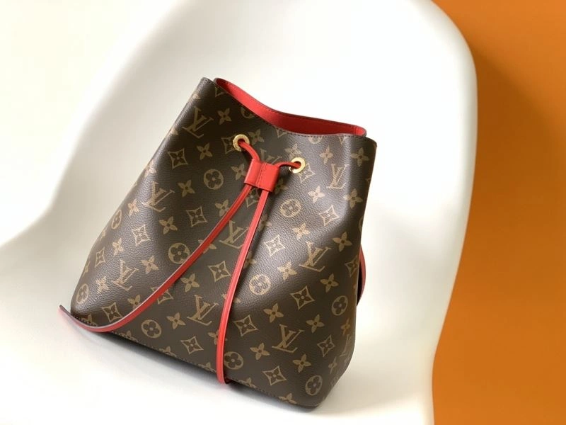 HighQuality Louis Vuitton Bucket Bags 94449
