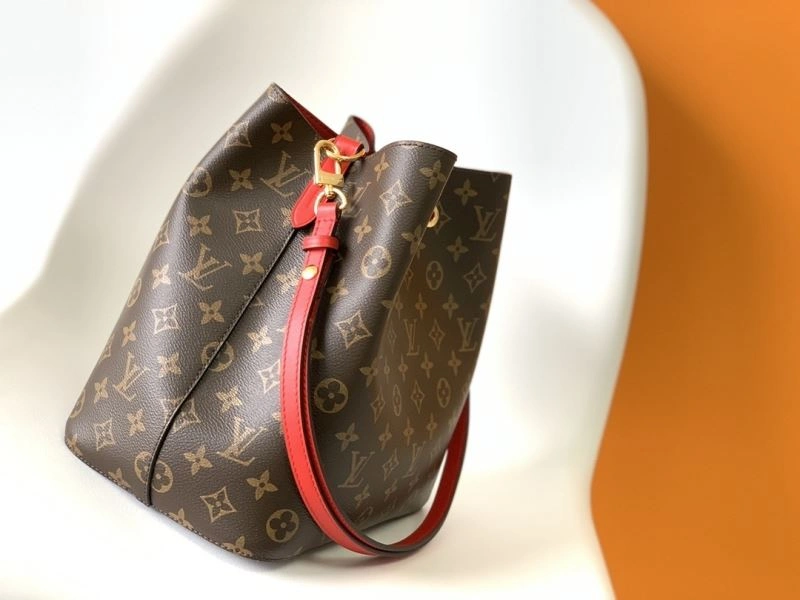 HighQuality Louis Vuitton Bucket Bags 94449