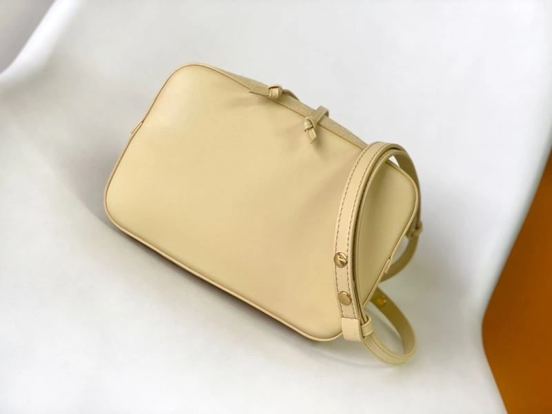 Louis Vuitton Bucket Bags Snug 94394