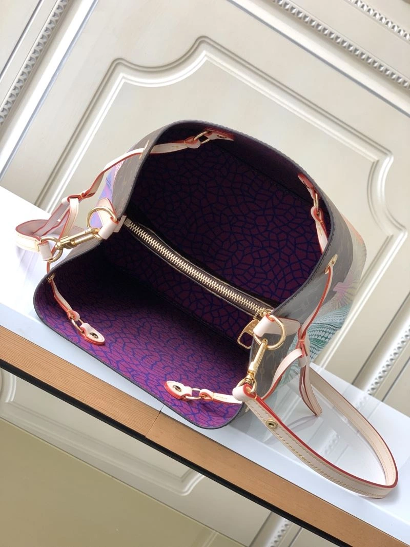 Louis Vuitton Bucket Bags MultiPurpose 94430