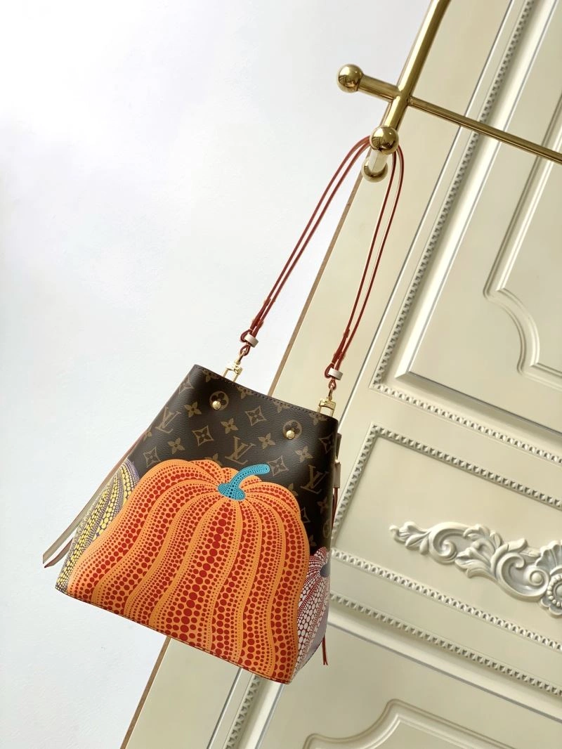 Louis Vuitton Bucket Bags MultiPurpose 94430