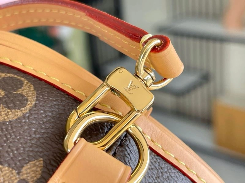 ZeroBulk Louis Vuitton Bucket Bags 94103