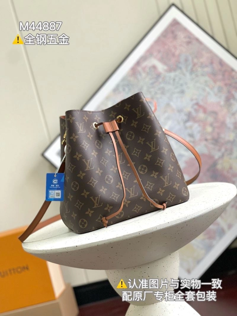 Louis Vuitton Bucket Bags AllSeason 94104