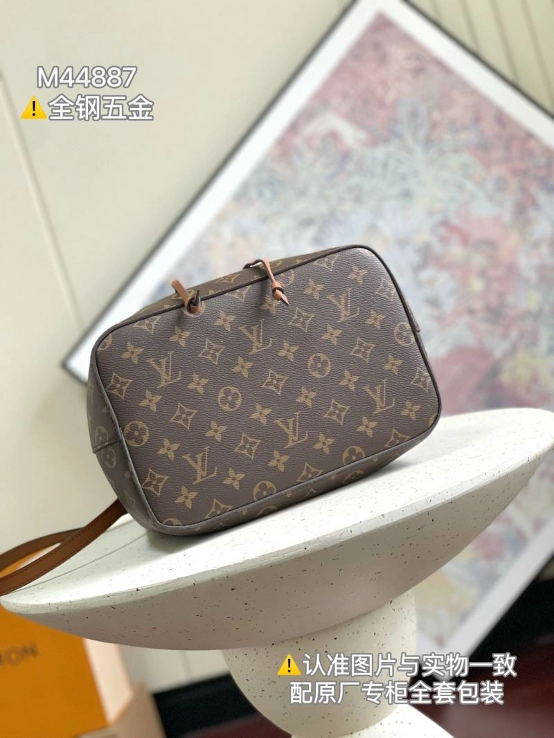 Louis Vuitton Bucket Bags AllSeason 94104
