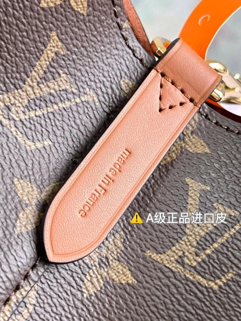 Louis Vuitton Bucket Bags AllSeason 94104