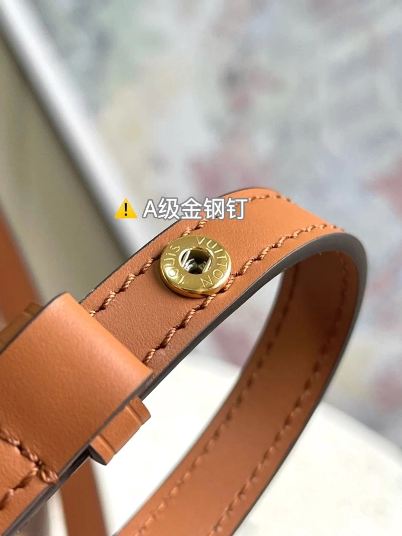 Louis Vuitton Bucket Bags AllSeason 94104