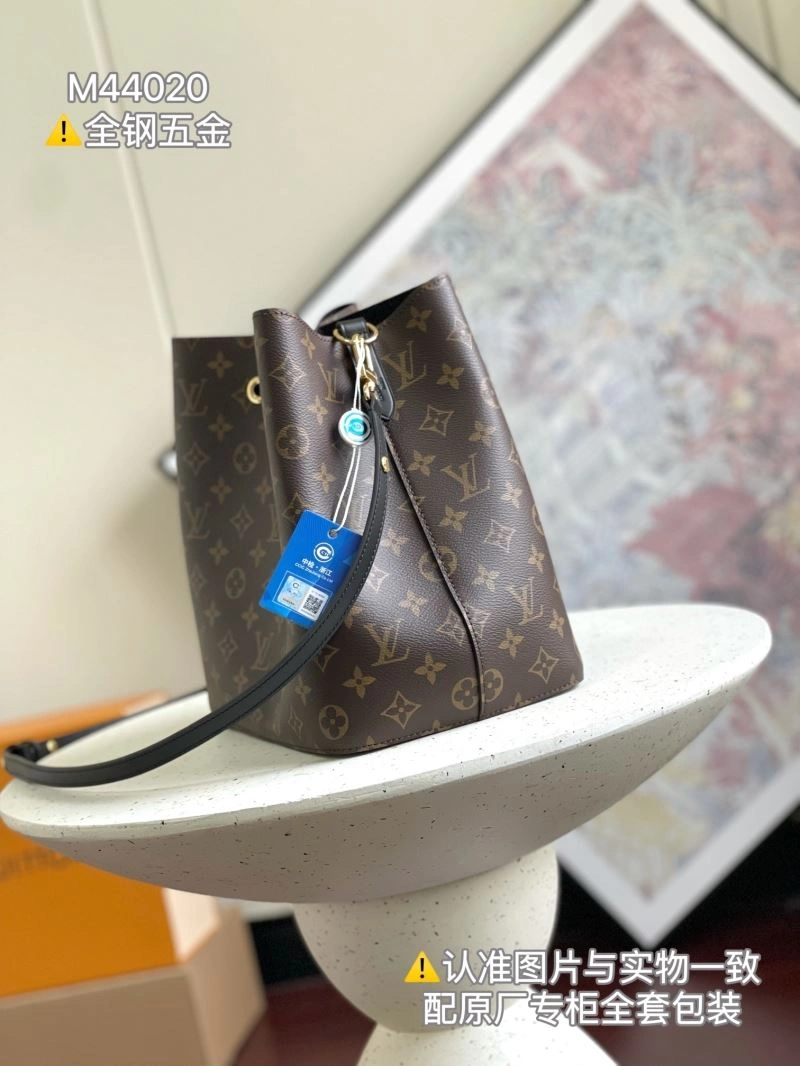 Louis Vuitton Bucket Bags Trendsetting 94065