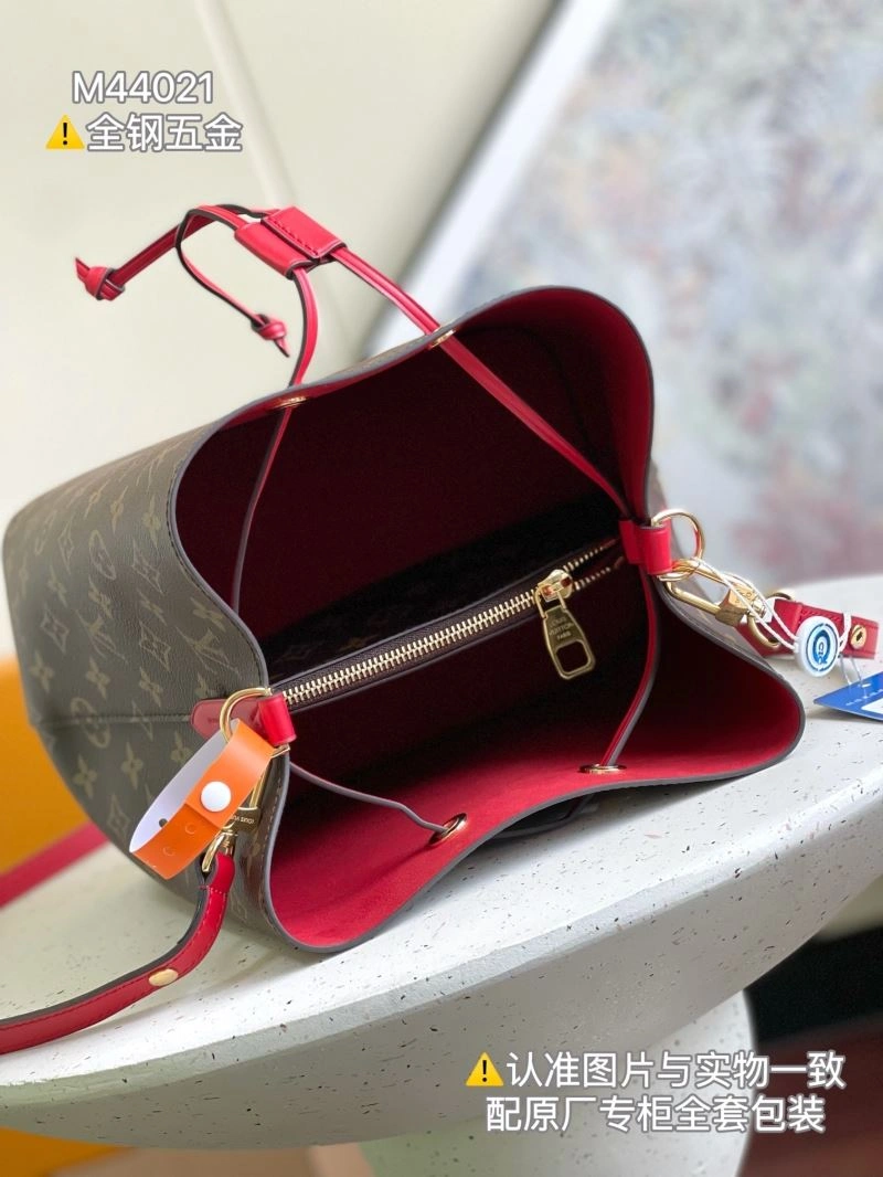 Louis Vuitton Bucket Bags Trendy 94063