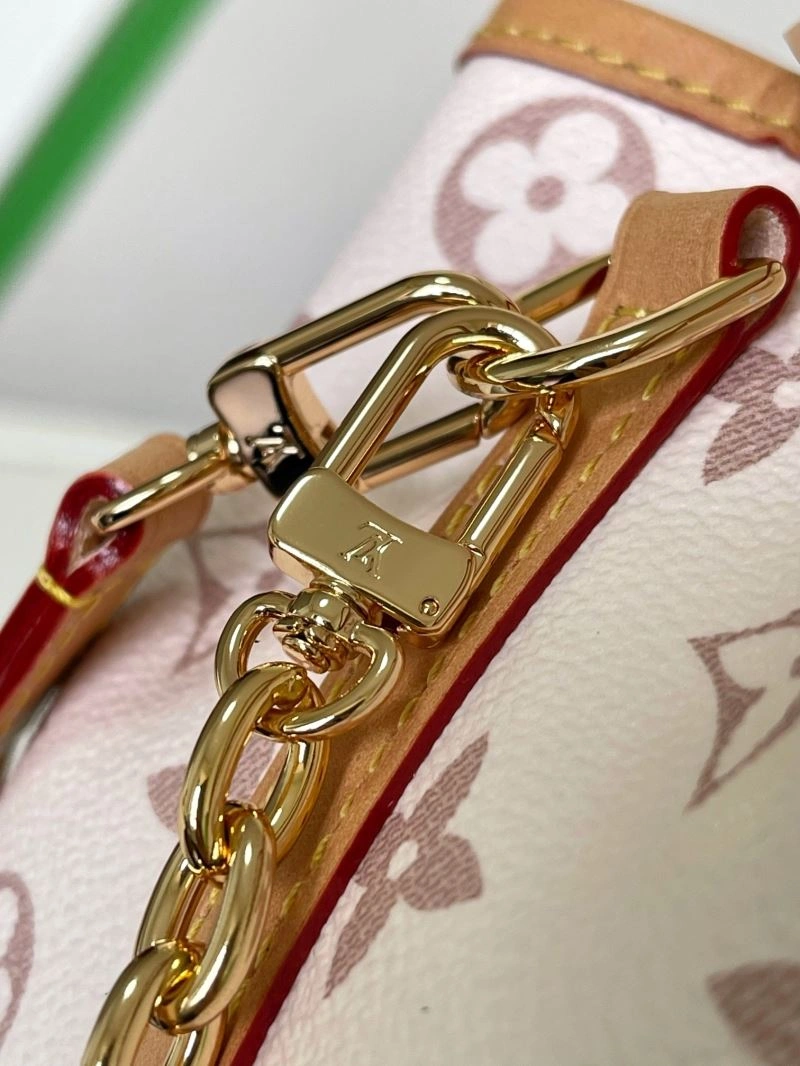 Sleek Louis Vuitton Bucket Bags 94059