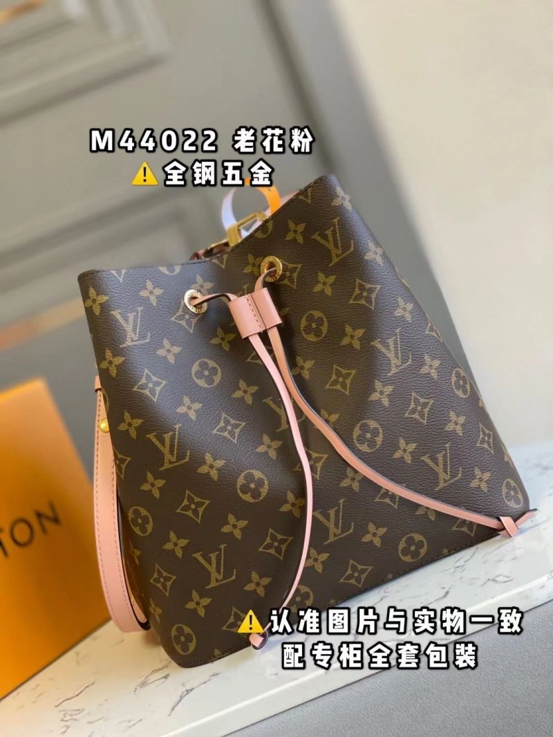 Louis Vuitton Bucket Bags Bold 94066