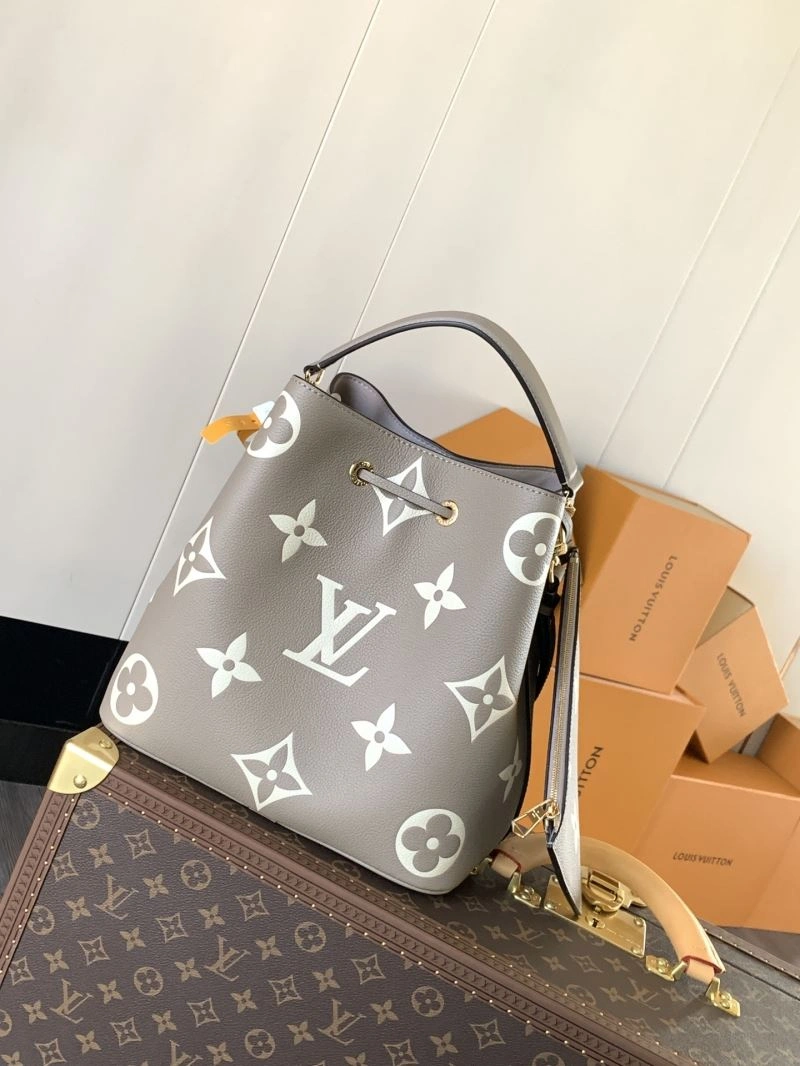 Louis Vuitton Bucket Bags Durable 93879