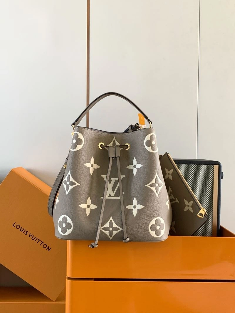 Louis Vuitton Bucket Bags Durable 93879