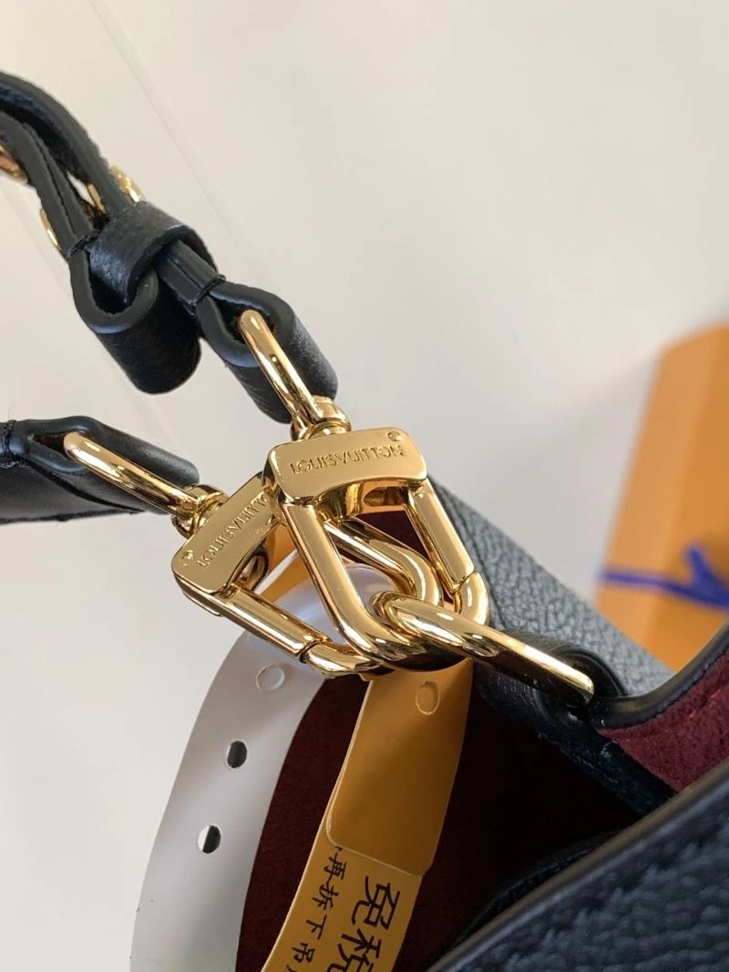 ComfortFit Louis Vuitton Bucket Bags 93877