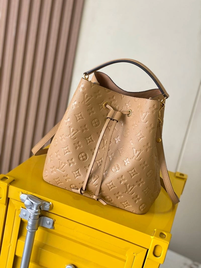Classic Louis Vuitton Bucket Bags 93663
