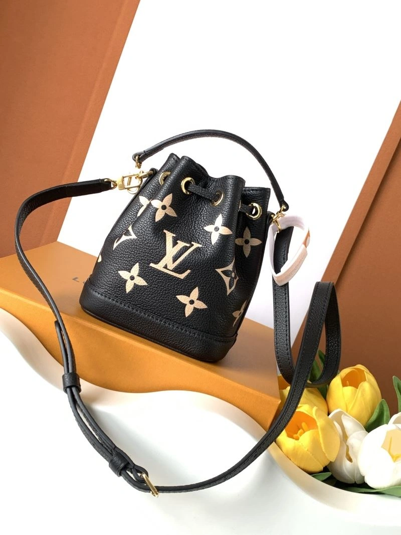 Louis Vuitton Bucket Bags MoistureWicking 93664