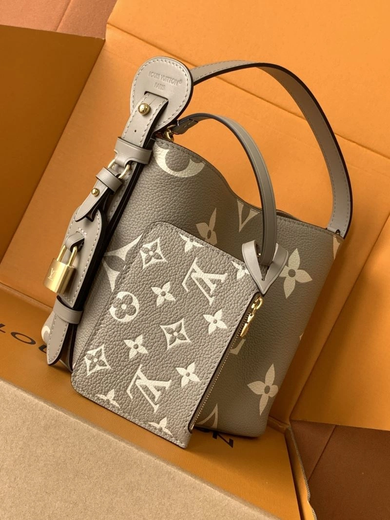 Louis Vuitton Bucket Bags SoftTouch 93644