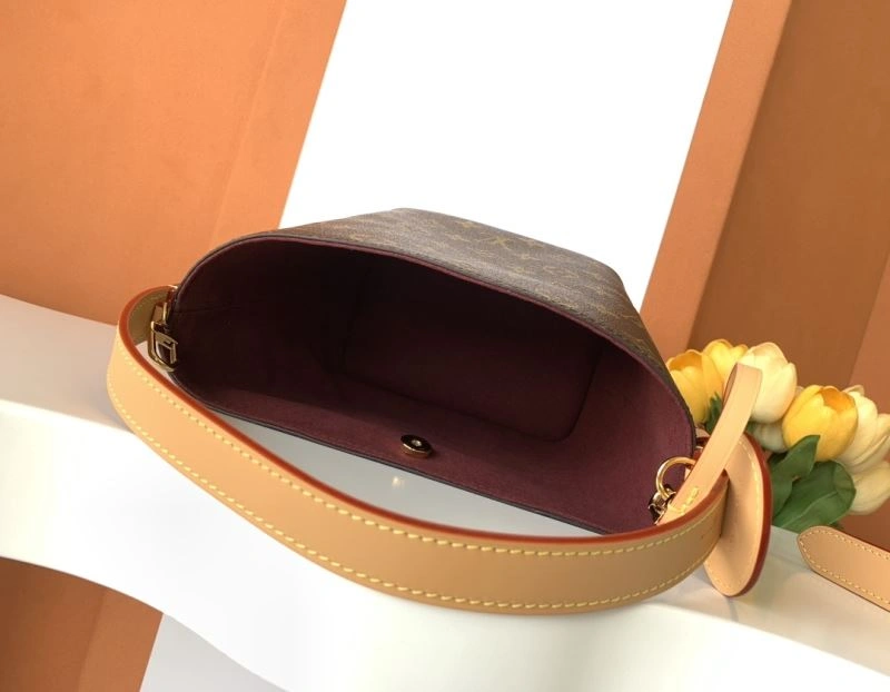 Louis Vuitton Bucket Bags Casual 93643