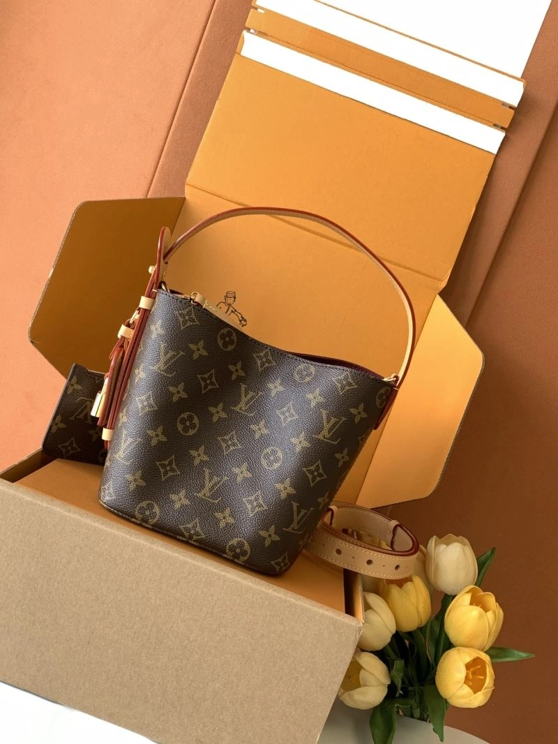 Louis Vuitton Bucket Bags Casual 93643