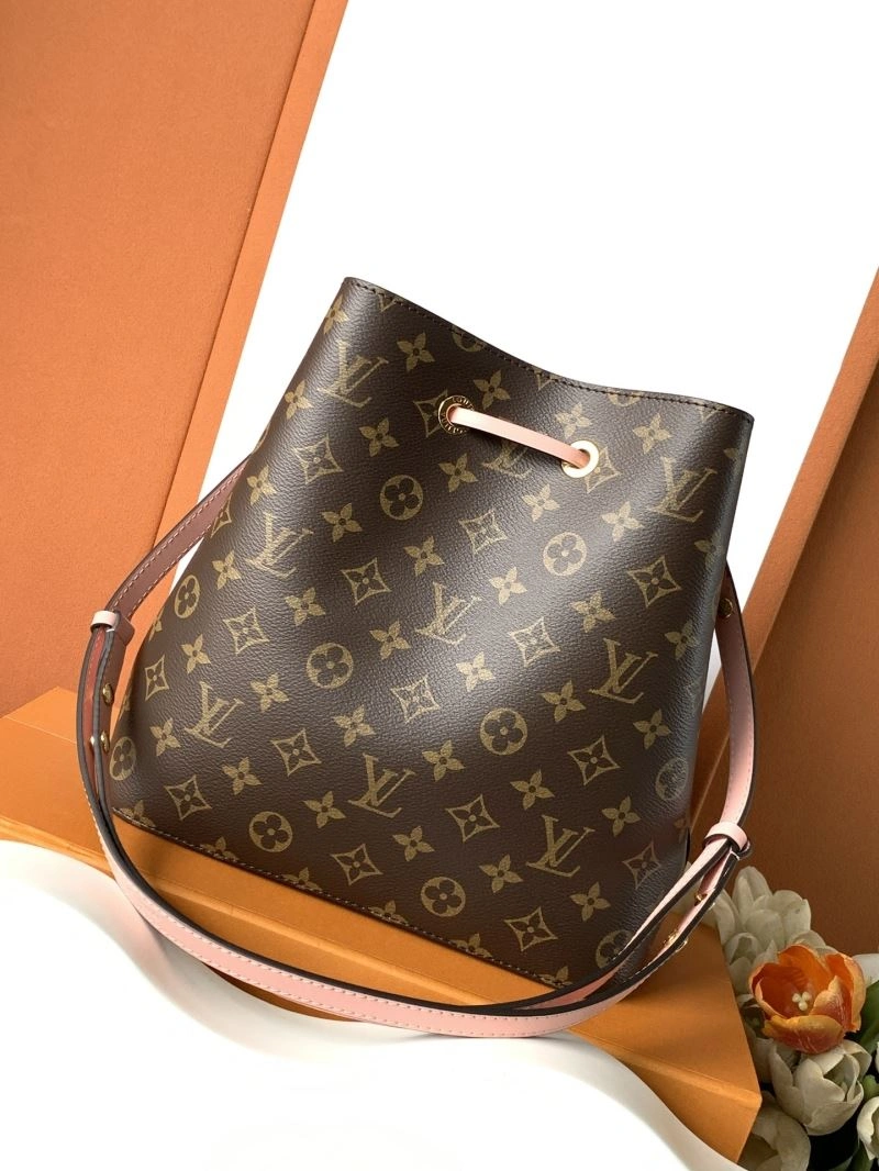 Louis Vuitton Bucket Bags Stretchable 93641