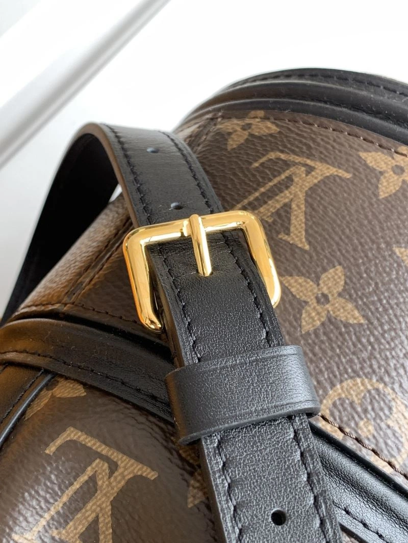 Flexible Louis Vuitton Bucket Bags 93634