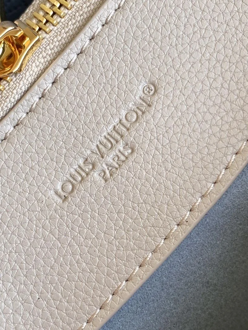Cozy Louis Vuitton Bucket Bags 43390