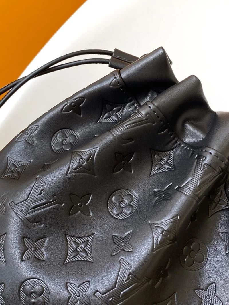 Louis Vuitton Bucket Bags Stretchable 43392