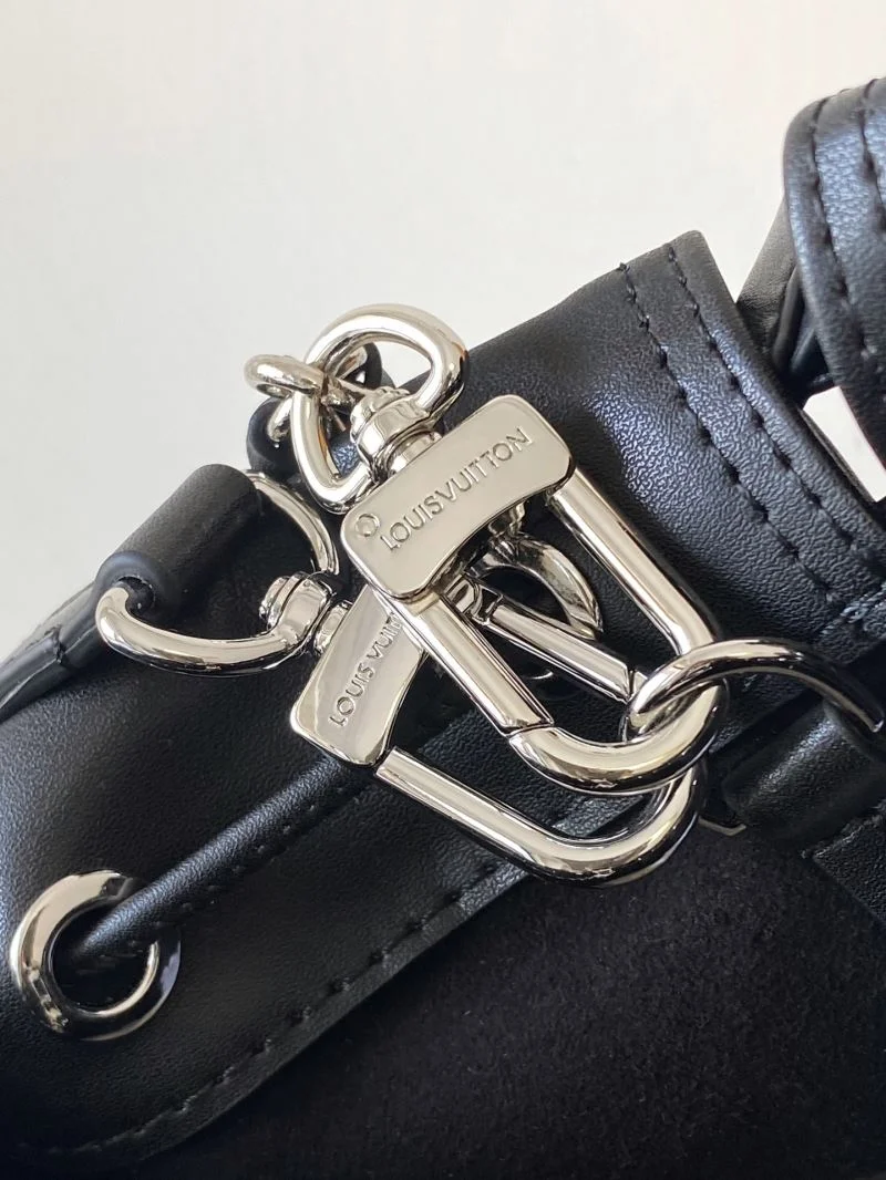 Louis Vuitton Bucket Bags Stretchable 43392