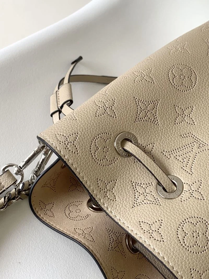 Louis Vuitton Bucket Bags QuickDry 43028