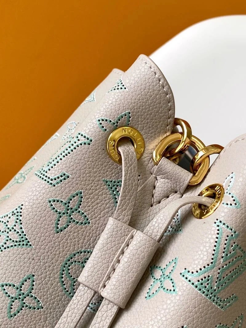 Contemporary Louis Vuitton Bucket Bags 43019