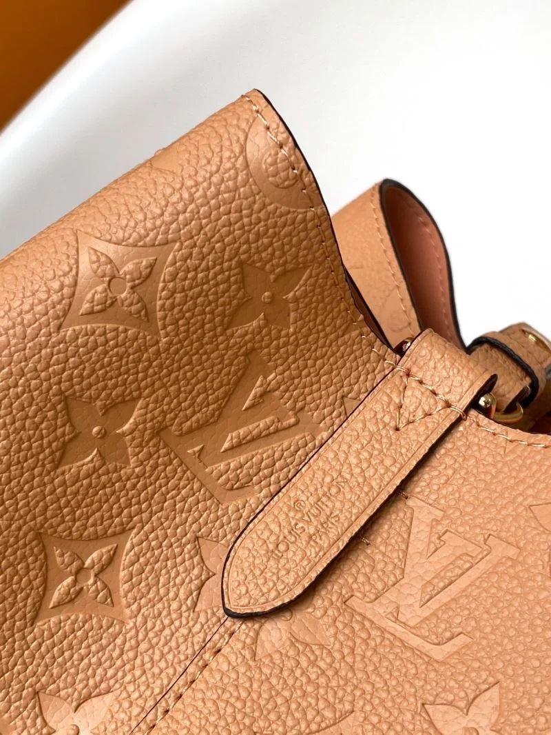 Louis Vuitton Bucket Bags Supportive 43134