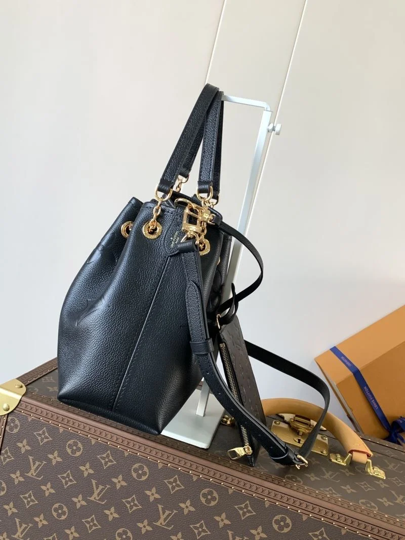 Stretchable Louis Vuitton Bucket Bags 43017