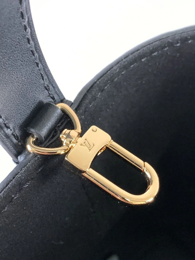 WeatherProof Louis Vuitton Bucket Bags 43002