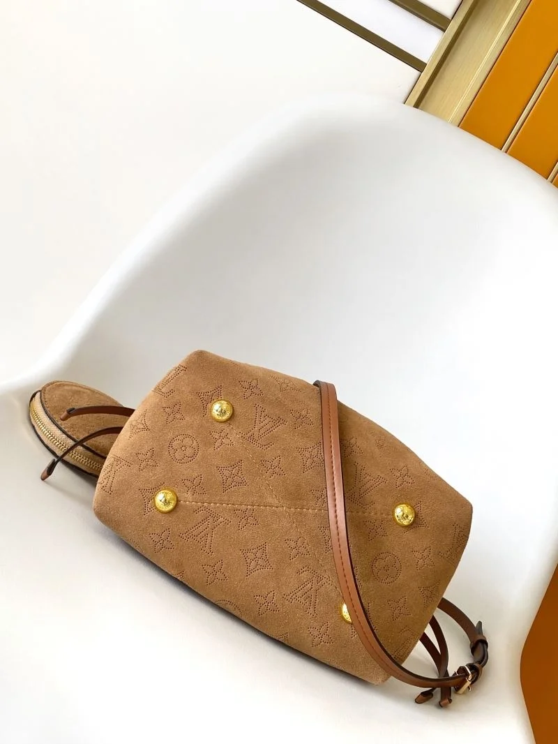 Classic Louis Vuitton Bucket Bags 43018