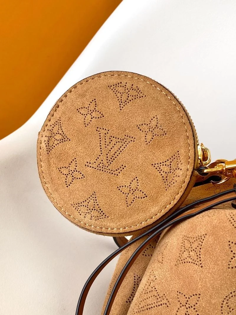Classic Louis Vuitton Bucket Bags 43018