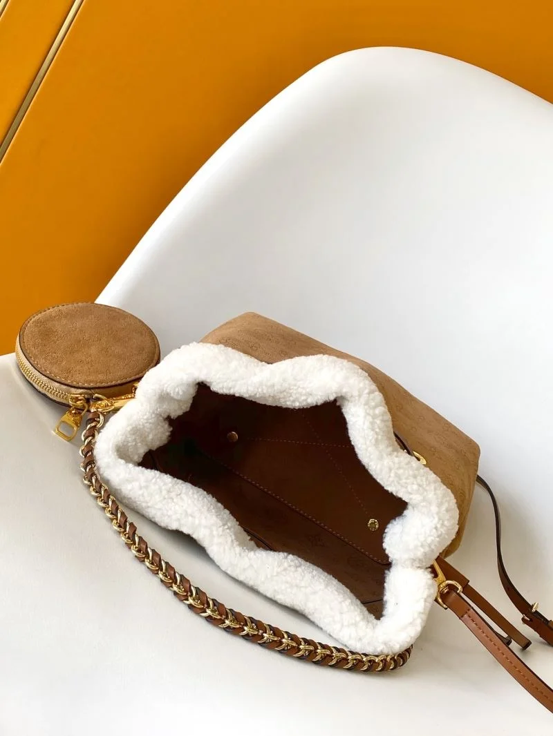 Classic Louis Vuitton Bucket Bags 43018