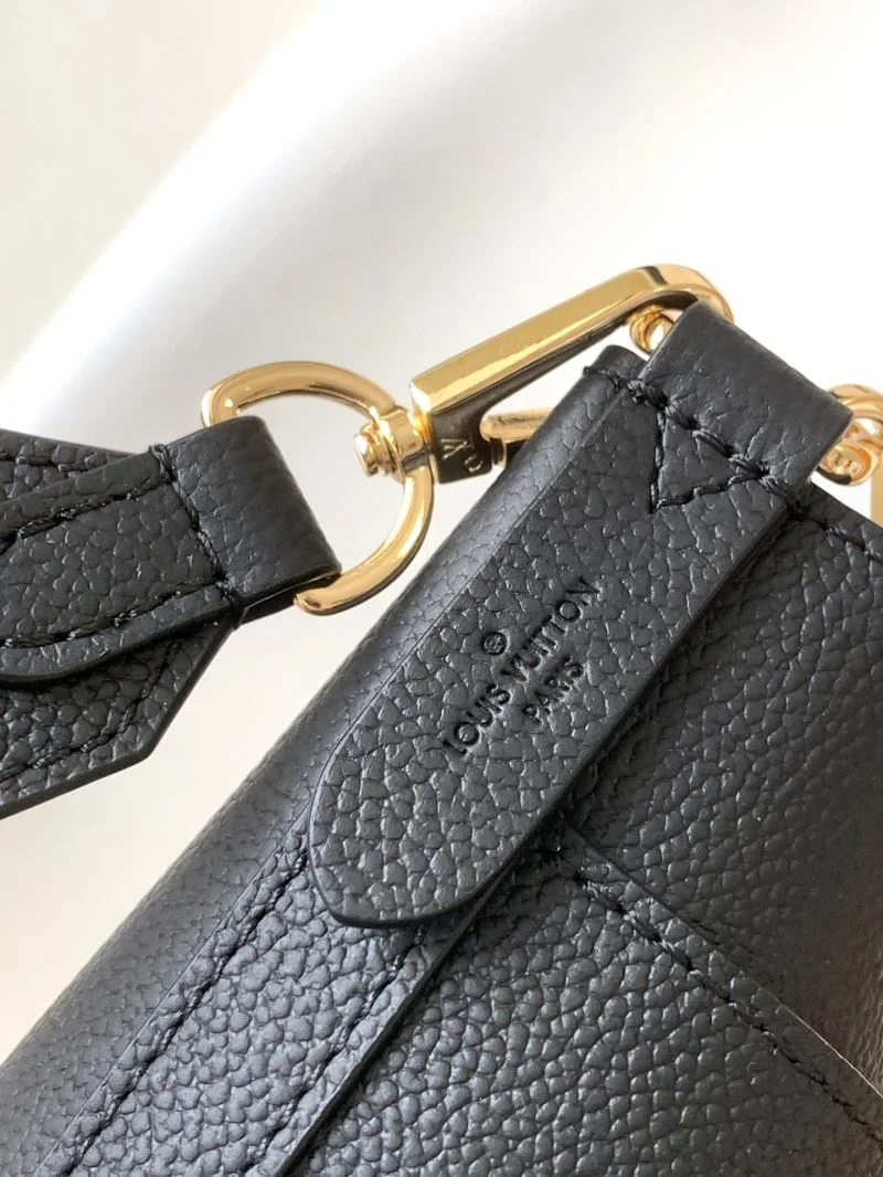 Louis Vuitton Bucket Bags WaterResistant 43011